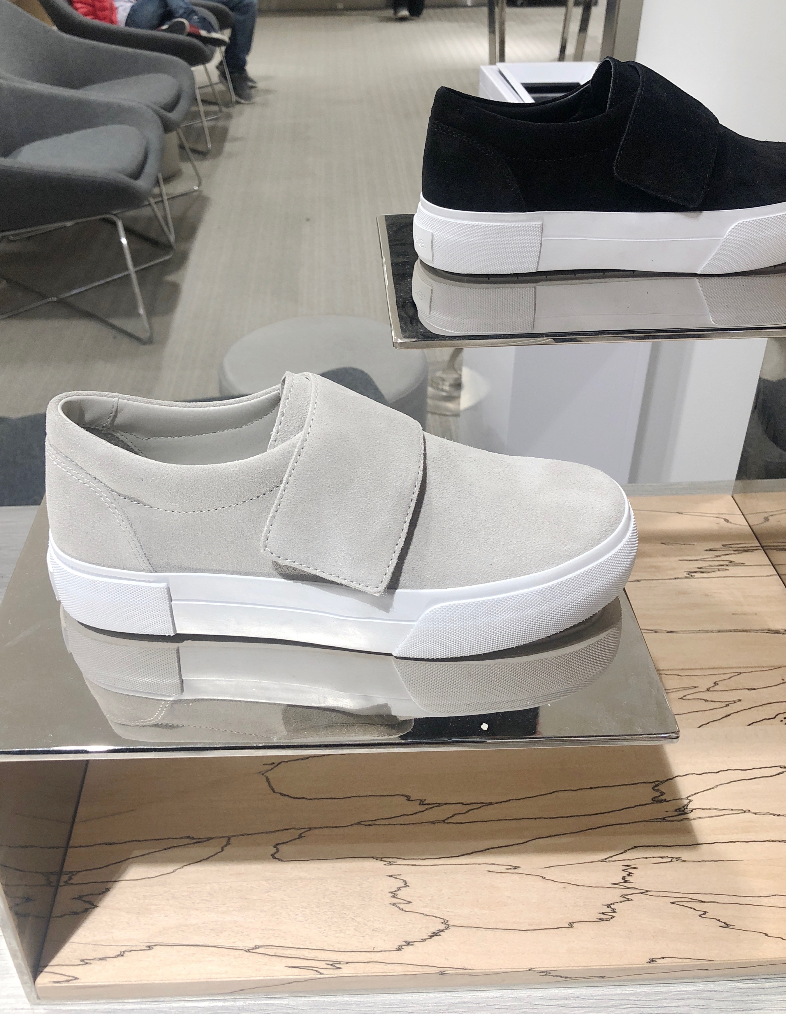 53514208267__81AB3CE3-B418-4074-A8F2-29B8D3E05953